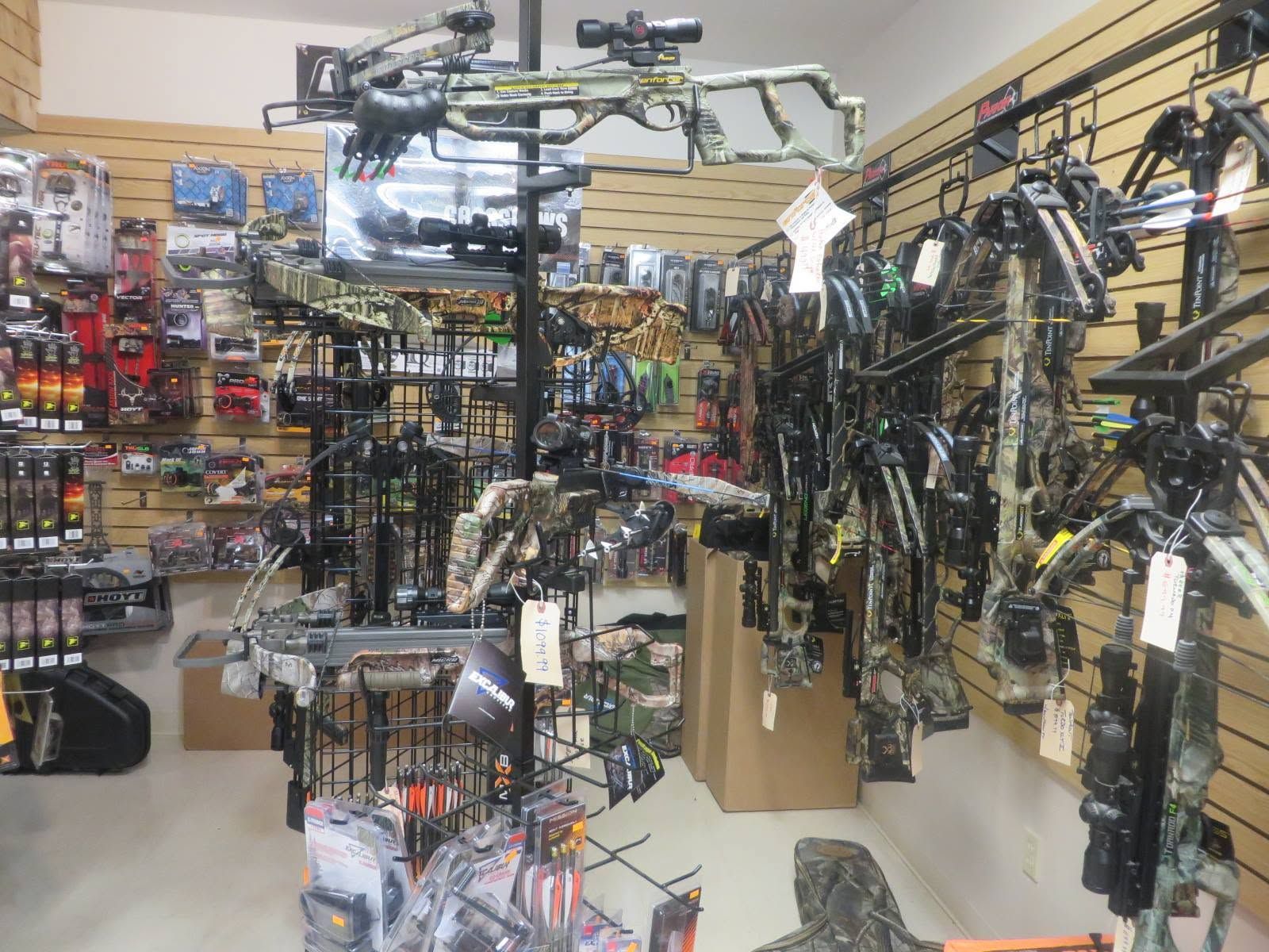 Bows, crossbows and accessories on the archery floor